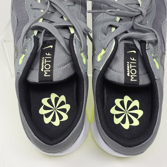 Nike Air Max Motif Big Kid's Size 6Y Shoe DH9388-005 Smoke Grey/Barely Volt New - Picture 10 of 10